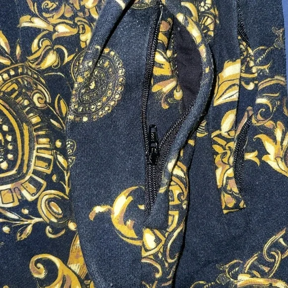 Versace joggers - Picture 9 of 12